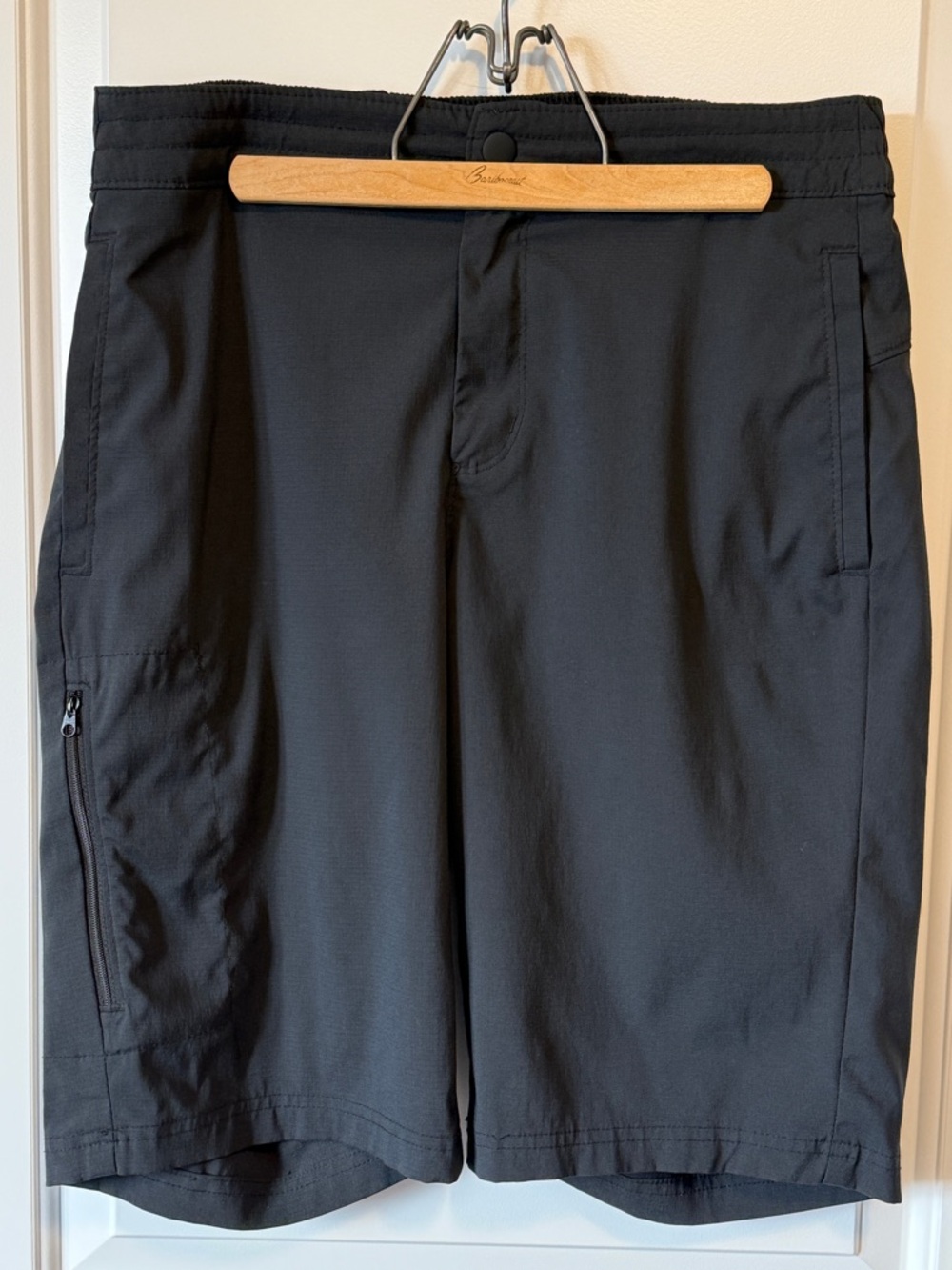 Columbia long shorts - quick dry - black size 10